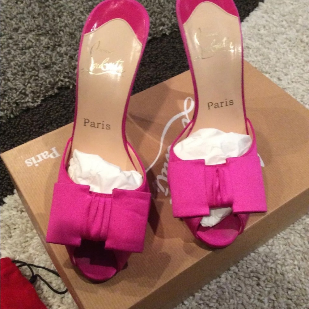 Christian Louboutin Pink Bow Slides 37 does little smaller more for a size 6 1/2